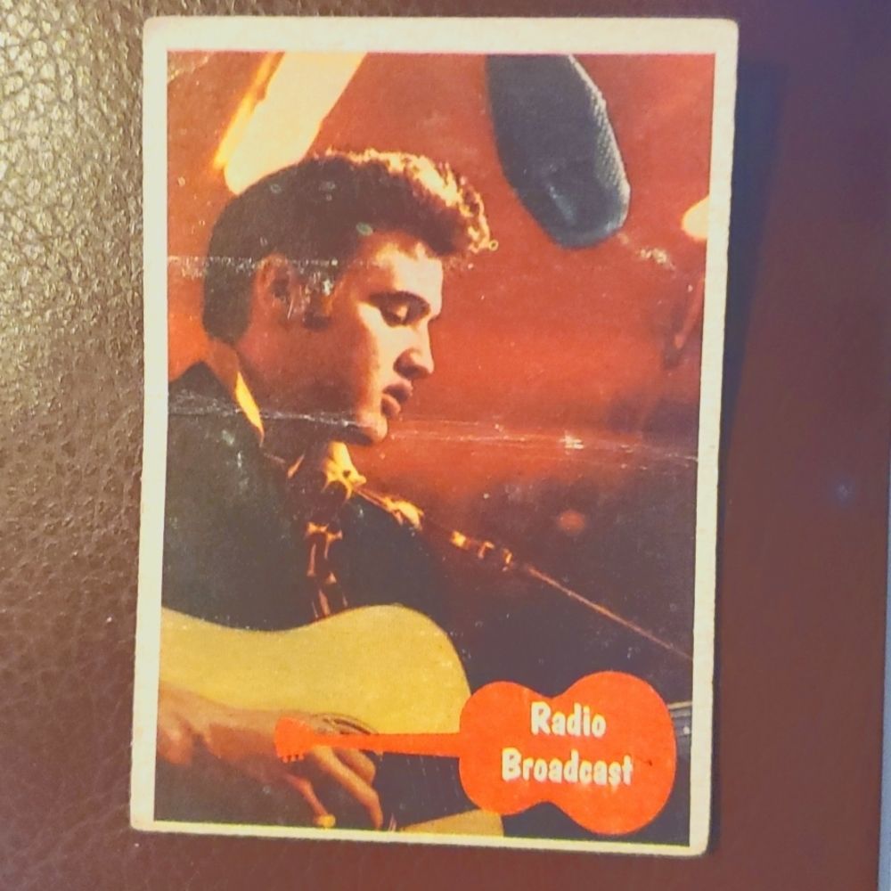 1956 Bubble Elvis Presley Card